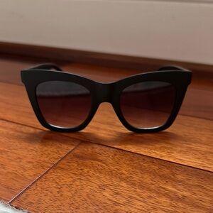Diff Talia Black Sunglasses